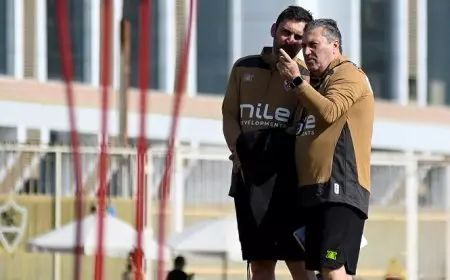 بيسيرو يجتمع بلاعبي الزمالك استعدادا لمواجهة زد