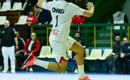 الزمالك يستعيد توازنه في دوري اليد ويهزم البنك الأهلي 30-23