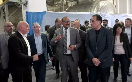 رئيس الوزراء يفتتح مصنع «فليكس بي آي تي مصر» لتصنيع راتنج البولي استر PET