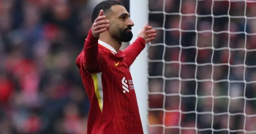 محمد صلاح لن يرضخ لإدارة ليفربول ويطلب زيادة في الراتب