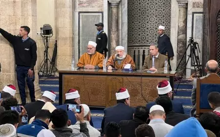 أحمد عمر هاشم: رمضان شهر النور والهدى.. وصيامه شكرٌ لنزول القرآن