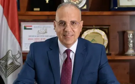 وزير الري يتابع أعمال تطوير منظومة الصرف بواحة سيوة