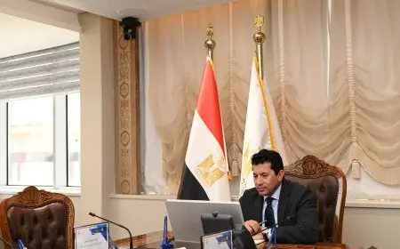 وزير الرياضة يجتمع بمجلس أمناء مركز التنمية الشبابية والرياضية بشبرا الخيمة لبحث خطط التطوير