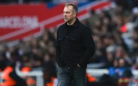 فليك يحذر من “تحوّلات بنفيكا”.. ويكشف كواليس “اجتماع الصباح”