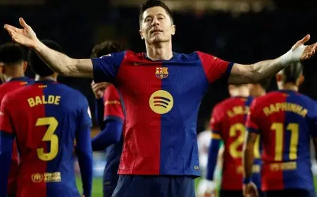 هل يتعاقد برشلونة مجاناً مع “هداف لاتيني” لتعويض ليفاندوفسكي؟