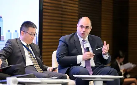 رئيس جهاز حماية المنافسة يشارك في مؤتمر “تبادل خبرات المنافسة” بهونغ كونغ