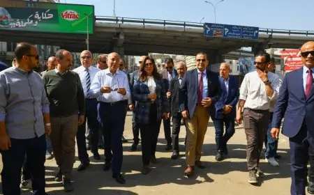 وزيرة التنمية المحلية تتفقد المرحلة الأولى من تطوير سوق العتبة بالموسكي