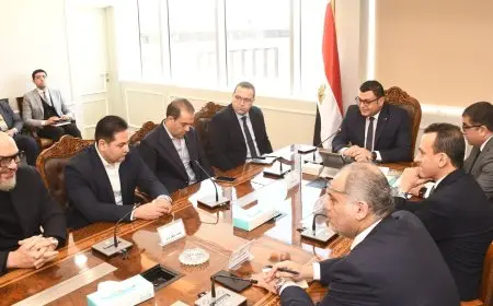 وزير الإسكان يلتقي مسئولي «منصة مصر العقارية» لبحث أوجه التعاون
