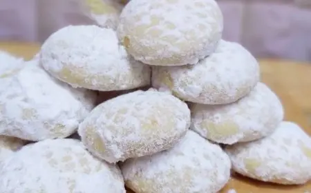 أسعار كعك العيد 2025.. كم الكيلو في الأسواق والتموين ؟