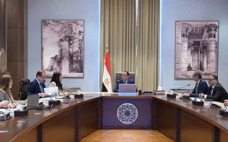 رئيس الوزراء يتابع جهود فض التشابكات المالية بين هيئة البريد وبنك الاستثمار القومي