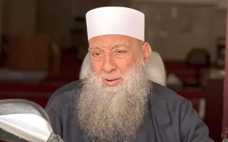 وفاة الشيخ أبو إسحاق الحويني عن عمر يناهز 69 عامًا