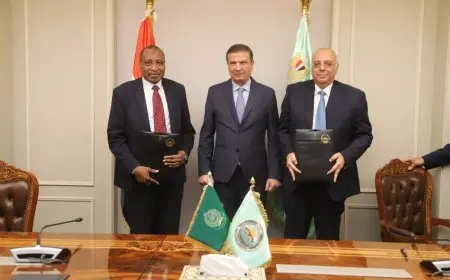 وزير الزراعة يشهد توقيع بروتوكولين تعاون بين مركزي البحوث الزراعية والصحراء