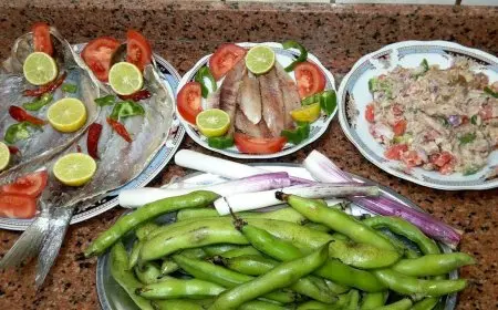 ارتفاع ضغط الدم واحتباس السوائل.. استشاري تغذية يكشف خطورة أكل الفسيخ في عيد الفطر