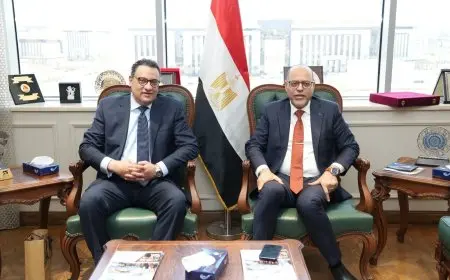 وزير العمل يستقل سفير مصر لدى جمهورية التشيك للتباحث في الملفات المشتركة