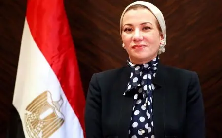 وزيرة البيئة توجه برفع حالة الاستعداد لخدمات الجمع والنقل ونظافة الشوارع خلال عيد الفطر