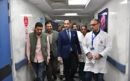 نائب وزير الصحة يتفقد مستشفيات مرسى مطروح لمتابعة سير العمل