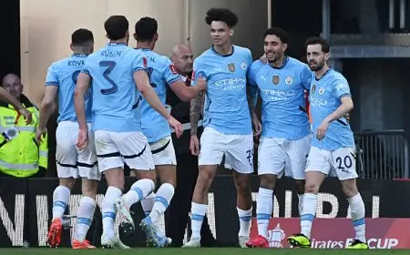 عمر مرموش أساسيًا| تشكيل مباراة سيتي ويونايتد في ديربي مانشستر