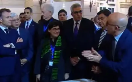 الرئيس الفرنسي يزور جامعة القاهرة