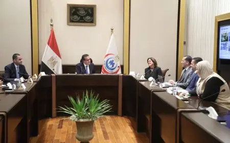 وزير الصحة يتباحث مع شركة نوفارتس حول توسيع الإنتاج الدوائي المحلي