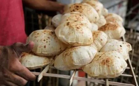 هل سيزيد سعر الخبز المدعوم بعد ارتفاع أسعار البنزين؟.. شعبة المخابز توضح