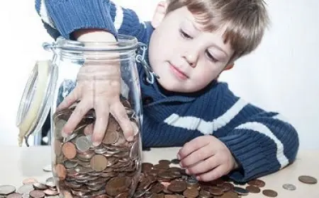 وسائل تعليم الأطفال أهمية الإدخار وكيفية تشجيعهم على ذلك.. التفاصيل