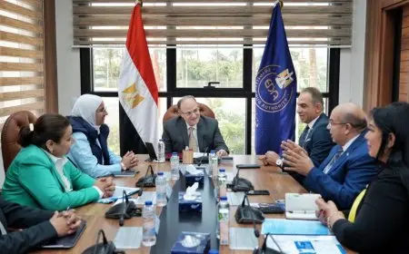 رئيس هيئة الدواء يتباحث حول تعزيز التصنيع المحلي مع رئيس شركة “ميكرز”