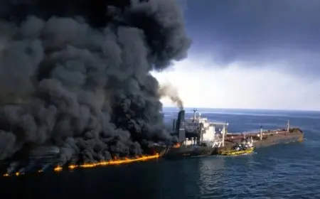 الحوثيون يعلنون إسقاط حاملتي الطائرات الأمريكيتين في البحر الأحمر بواسطة عدد من الصواريخ