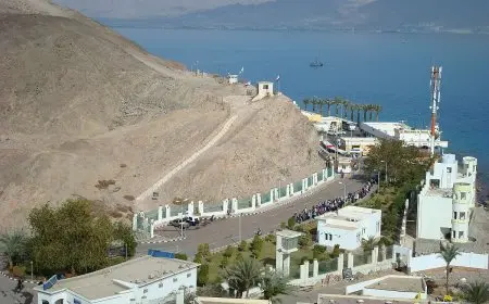 لماذا قامت إسرائيل بشق طريق الهضبة الجنوبية بين طابا وإيلات؟