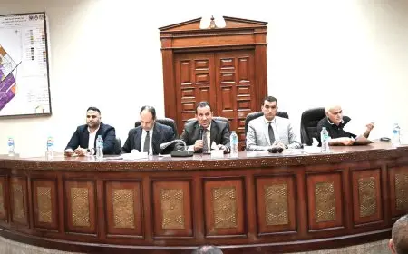 الإسكان: طرح للبيع محلات تجارية وصيدليات في مدينتي العاشر من رمضان ودمياط الجديدة