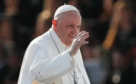 الرئيس السيسي يُعين وزير الأوقاف لحضور عزاء بابا الفاتيكان