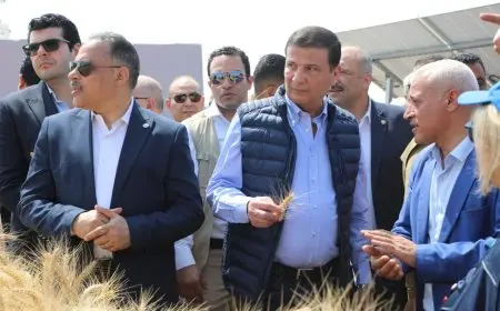 وزير الزراعة يطلق موسم حصاد القمح في محافظة الشرقية