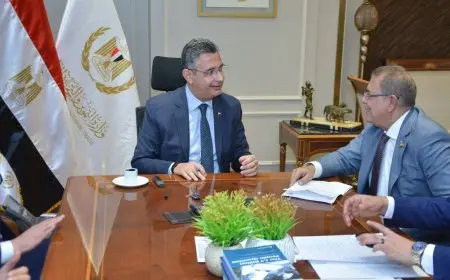 وزير التموين يلتقي بـ «أوراسكوم» لبحث الموقف التنفيذي لمشروع المخزن الاستراتيجي في الفيوم