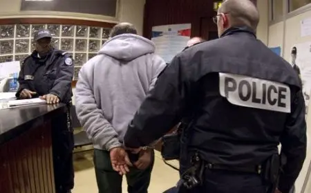 مهاجم مسجد فرنسا يسلم نفسه للشرطة الإيطالية