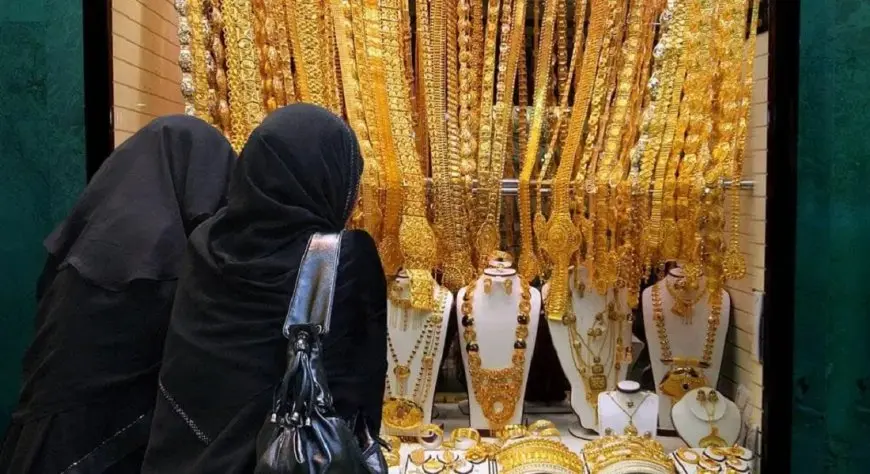 سعر الذهب عيار 21 يلامس 5 آلاف جنيه في محلات الصاغة لأول مرة