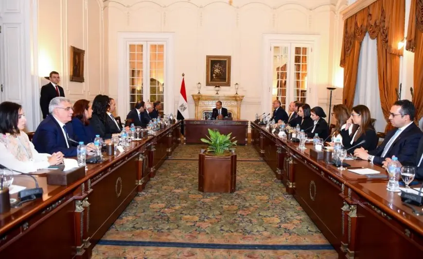 وزير الخارجية يشدد على أهمية تعزيز التعاون الاقتصادي بين مصر والولايات المتحدة
