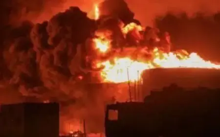 إسرائيل تعلن عن تدمير شامل لميناء الحديدة بـ 48 قنبلة