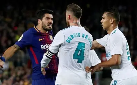 حكم الكلاسيكو ارتكب خطأ فادحًا تجاه برشلونة قبل 7 سنوات وطرد راموس مرتين