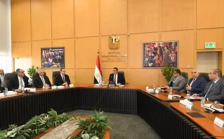 وزير الإسكان: اجتماع اليوم مع جميع رؤساء الأجهزة لمناقشة التحديات المطروحة