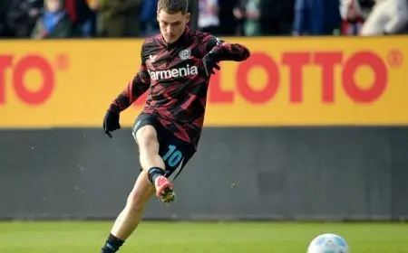 فيرتز يُغلق النقاش ويشعر ليفركوزن بقراره القادم