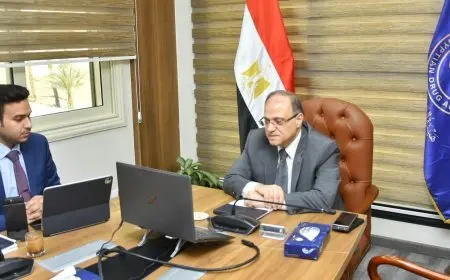 رئيس هيئة الدواء يعقد اجتماعاً مع رئيس الهيئة الوطنية لتنظيم المهن والخدمات الصحية في البحرين