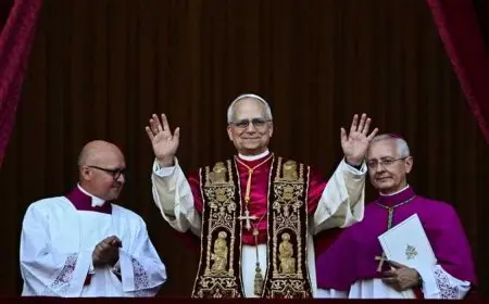 أول كلمة نطق بها البابا الجديد.. ماذا كانت؟