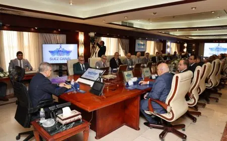 أسامة ربيع: قناة السويس مستعدة لتقديم جميع الخدمات لتلبية احتياجات السفن