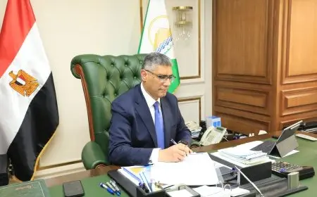 محافظ الجيزة ينعى سائقا بهيئة النظافة والتجميل توفي خلال أداء واجبه