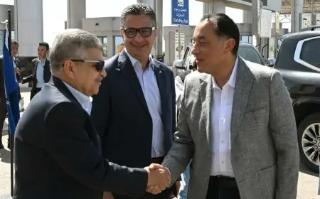 رئيس الوزراء يباشر تفقد وافتتاح مجموعة من مشروعات المنطقة الاقتصادية لقناة السويس