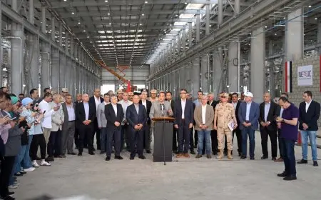 مدبولي يسلط الضوء على اهتمام الدولة بتطوير المنطقة نظرًا لموقعها الاستراتيجي العالمي.