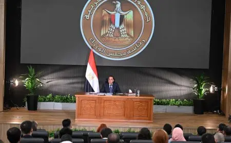 رئيس الوزراء يستقبل قادة شباب من 80 دولة خلال فعاليات منحة ناصر للقادة