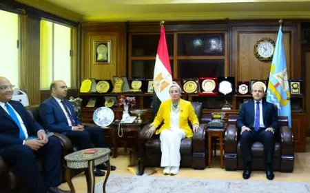 وزيرة البيئة: مواصلة جهود الوزارة لاستكمال تطوير بنية إدارة المخلفات المتكاملة