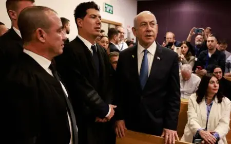 نتنياهو يمثل أمام المحكمة المركزية في تل أبيب لمواجهة تهم الفساد للمرة الثلاثين