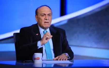 سمير فرج: قناة السويس الاقتصادية مركز عالمي للاستثمار مع مشاريع بحق الانتفاع وليس للبيع