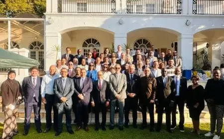 السفير المصري في بريتوريا يستقبل بعثة “التصدير للصناعات” لتعزيز التعاون التجاري